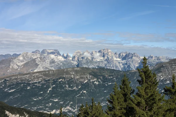 Dolomity Brenta, monte Bondone — Zdjęcie stockowe