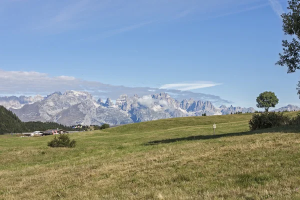 Dolomity Brenta, monte Bondone — Zdjęcie stockowe