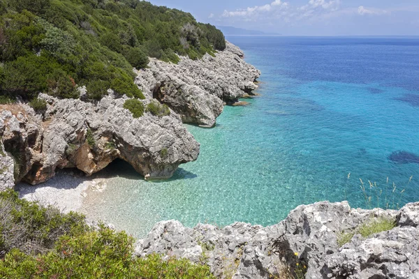 อ่าวทะเลที่สวยงามใน Kefalonia เกาะ Ionian, กรีก — ภาพถ่ายสต็อก