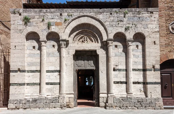 Igreja San Gimignano Durante Confinamento Para Covid — Fotografia de Stock