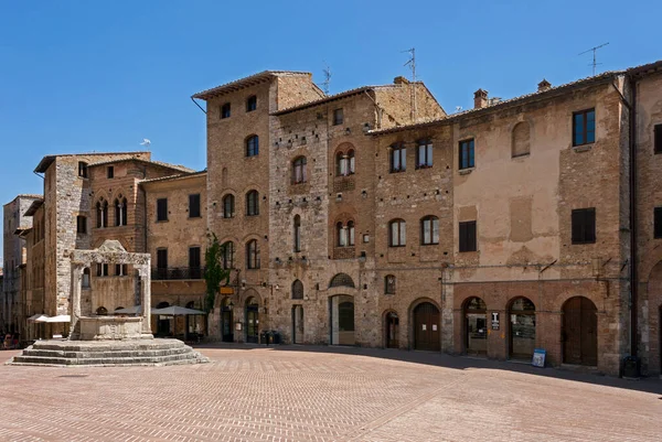 Praça Cidade San Gimignano Durante Confinamento Para Covid — Fotografia de Stock
