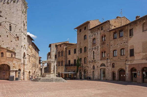 Praça Cidade San Gimignano Durante Confinamento Para Covid — Fotografia de Stock