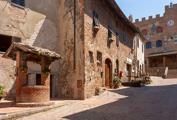 Certaldo Városa Valdelsa Közepén Firenze Közelében Toszkánában Giovanni Boccaccio Családjának — Stock Fotó