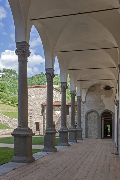 Os arcos da Abadia Antiga — Fotografia de Stock