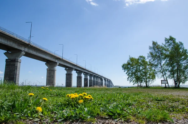 Oland híd tavaszán — Stock Fotó