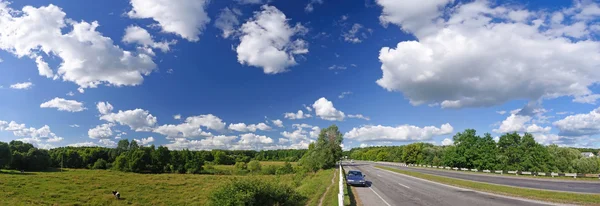 道路のパノラマ — ストック写真