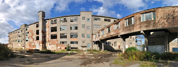 Factory ruins — Stock Photo, Image