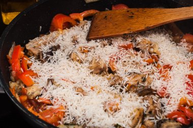 masada yemek hazırlama