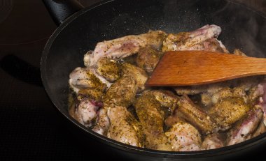 masada yemek hazırlama