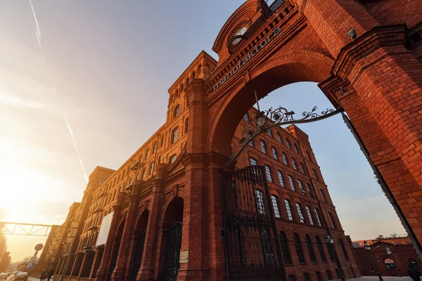 Zarif yerine shopp için dönüştürülmüş binaları imalat