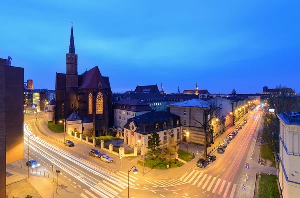 View on the church and old town in Wroclaw in the evening — Stock Photo, Image