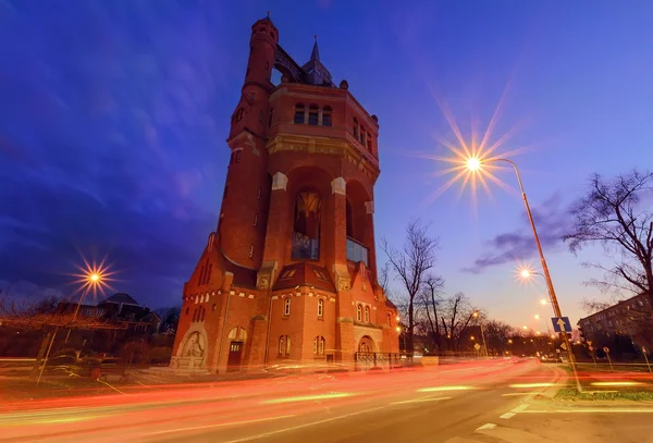 Νερό Πύργος του Wroclaw, το βράδυ. — Φωτογραφία Αρχείου