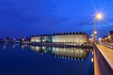 Bölge Müdürlüğü Wroclaw görünüm akşam