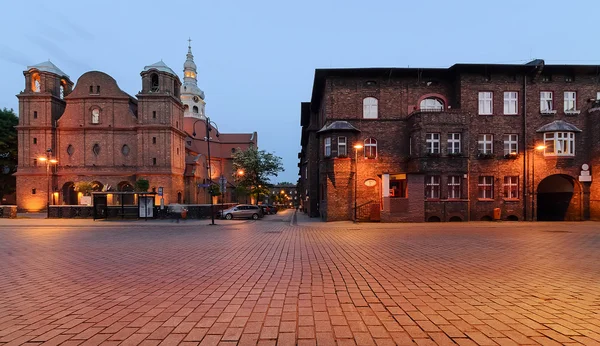 Bakgrund med trägolv och karakteristiska byggnader i gdansk — Stockfoto