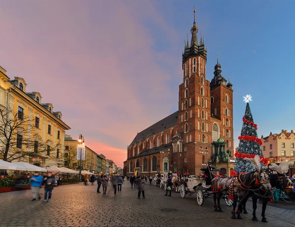 Rynek Starego Miasta w Krakowie urządzone przez christm — Zdjęcie stockowe