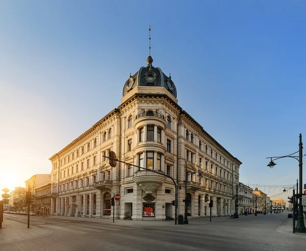 Lodz, Sunset'teki Piotrkowska Caddesi'ne.