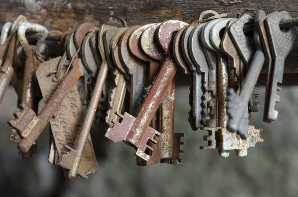 The copula of old rusty keys