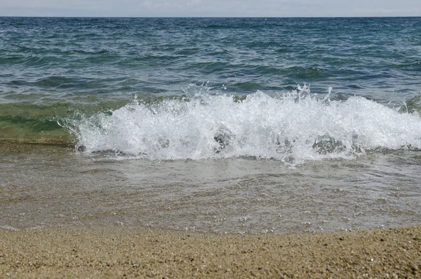 Baikal surf on a sandy beach — Stock Photo, Image