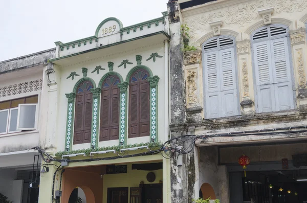 Le strade del centro storico - Thalang Road, Phuket Town, Thailandia — Foto Stock