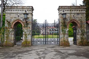 Eski kapı - A.Chavchavadze Evi Müzesi giriş. Tsinandali, Gürcistan