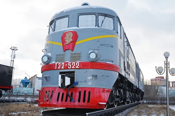 Ulaanbaatar, Mongolia-joulukuu, 02 2015: veturi TE2-522. Rautatiemuseo Ulaanbaatar. Mongolia — kuvapankkivalokuva