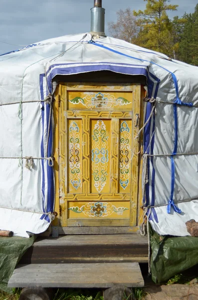A porta com padrão tradicional mogol — Fotografia de Stock