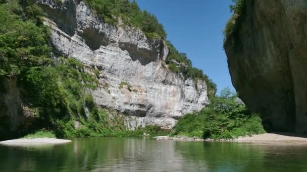 Paisaje natural del río Tarn con garganta y cañones en Francia — Vídeos de Stock