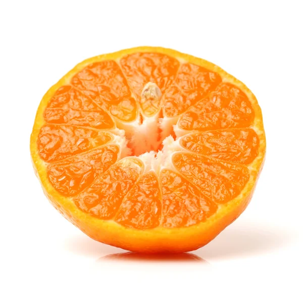 Die Hälfte der frischen Bio-Orange — Stockfoto