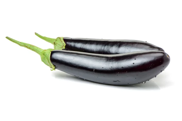 Aubergines sur fond blanc — Photo