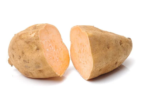 Zoete aardappel geïsoleerd op wit — Stockfoto