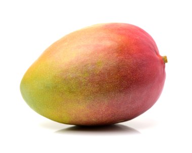 Beyaz arkaplanda mango