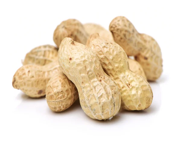 Cacahuètes Sur Fond Blanc — Photo
