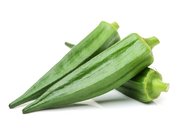 Okra joven fresca aislado en — Foto de Stock