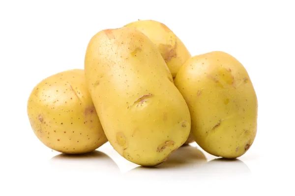 Grupo de Batatas isoladas em — Fotografia de Stock