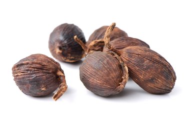 Beyaz arkaplanda kahve çekirdeği