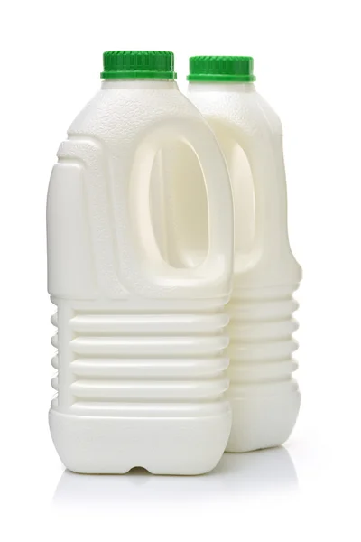 Bílé plastové lahve s jogurtem — Stock fotografie