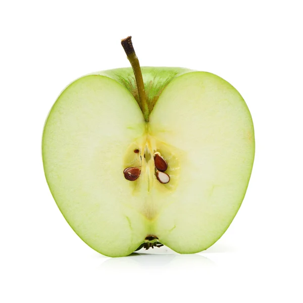 Green apple sliced isolated on — Stock Photo, Image