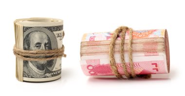 dolar ve Çin renminbi