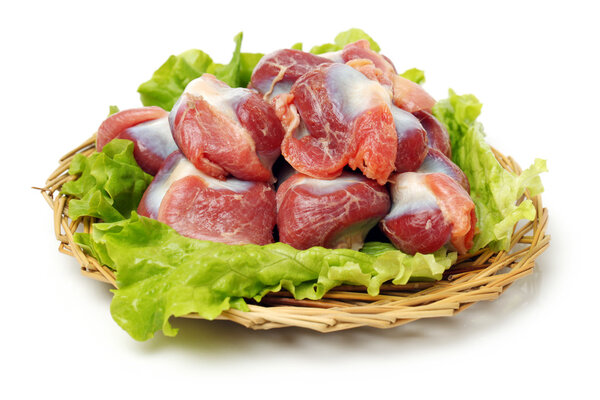 Сырые куриные желудки
