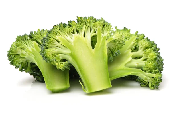 Broccoli isolati su fondo bianco — Foto Stock