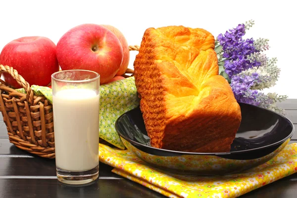 Doğal lezzetli kahvaltı ekmek — Stok fotoğraf