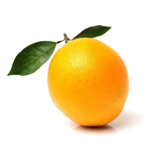 Świeża, soczysta pomarańcza — Zdjęcie stockowe