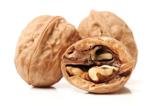 Fresh walnuts — Stock Photo, Image