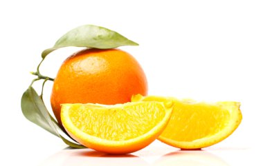 Yaprakları taze sulu portakal