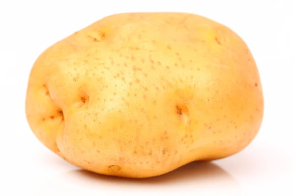 Ziemniak na białym tle — Zdjęcie stockowe