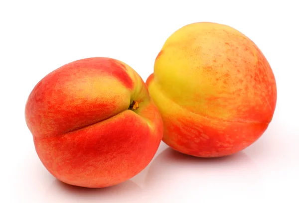 Fresh two peaches — Stock Photo, Image