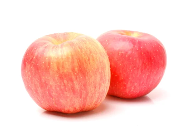 Färska röda äpplen — Stockfoto