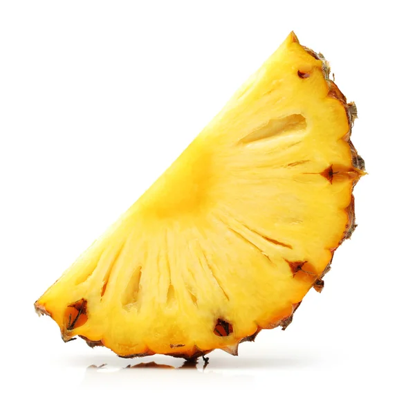 Ripe fresh pineapple — Stock Photo, Image