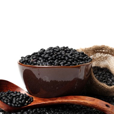 Beyaz üzerine siyah fasulye