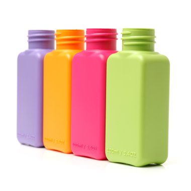 Plastik şişeler ve renkli grup